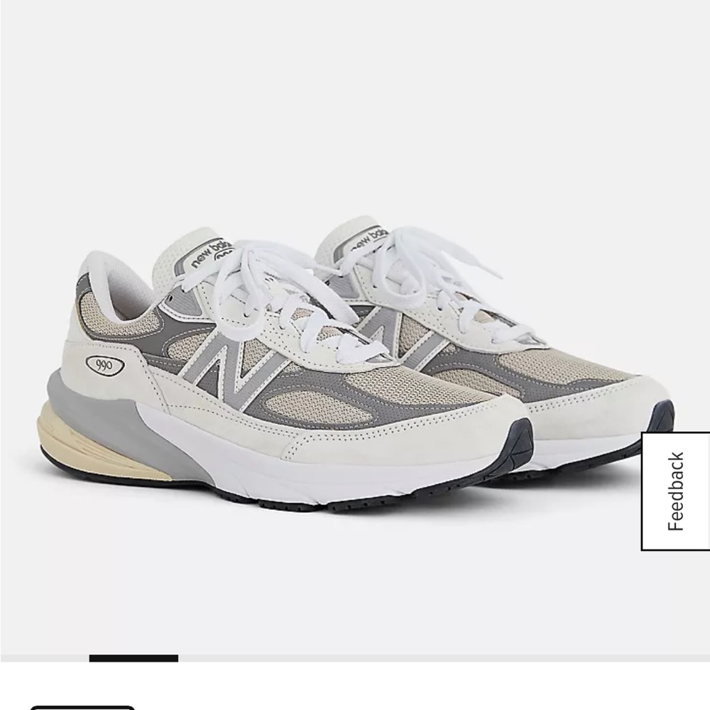 NWT New Balance Sneakers